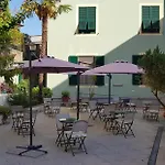 Il Giardino Dei Limoni & 4*