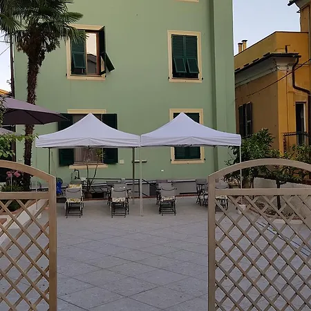 Il Giardino Dei Limoni & 4*